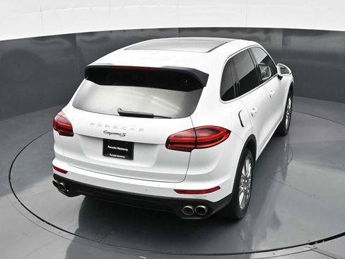 Used 2015 Porsche Cayenne S AWD/4WD image 30