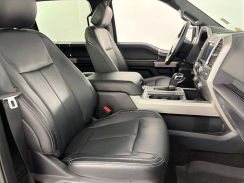 Used 2020 Ford F150 Lariat w/ Equipment Group 502A Luxury AWD/4WD image 32