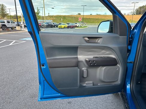 New 2025 Ford Maverick XL w/ Equipment Group 101A image 23