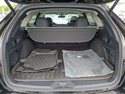 Used 2024 Subaru Outback Onyx Edition XT AWD/4WD image 27