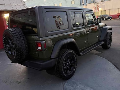 Used 2021 Jeep Wrangler Unlimited Sport AWD/4WD image 31