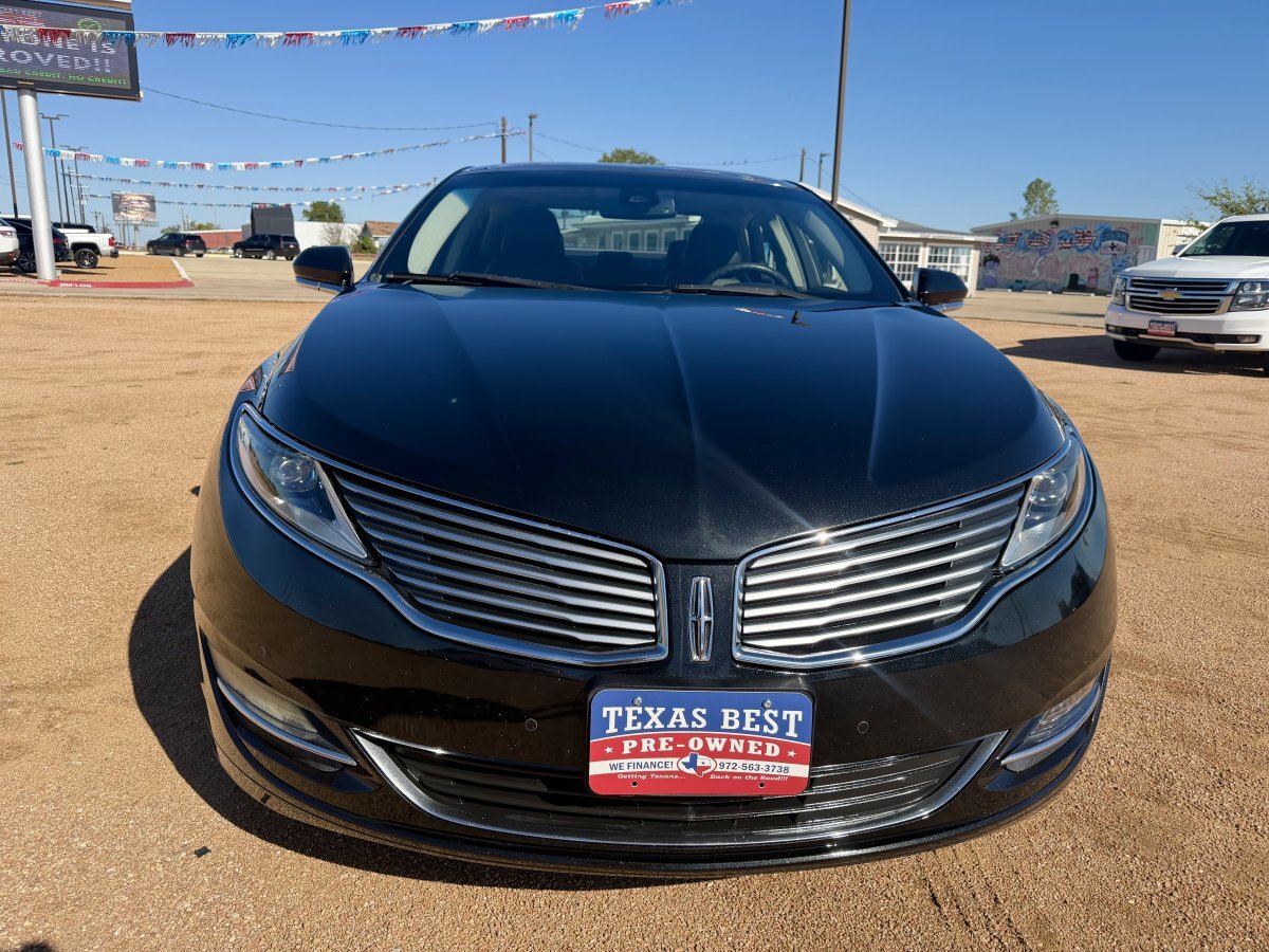 Used 2014 Lincoln MKZ AWD w/ Equipment Group 103A image 2