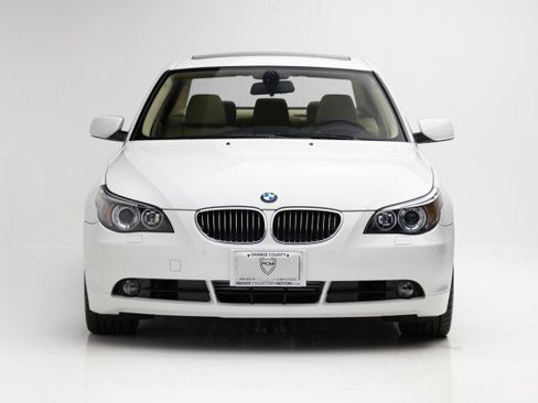 Used 2004 BMW 545i Sedan image 5