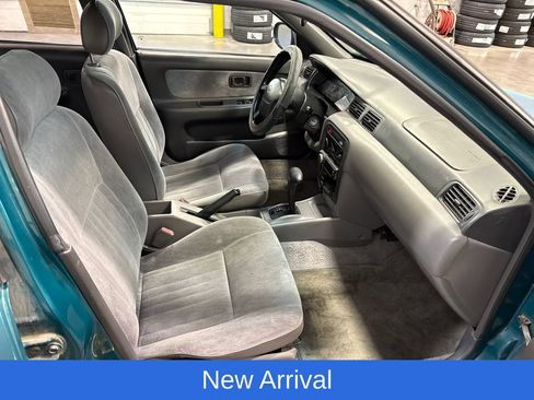 Used 1996 Nissan Sentra FWD image 14