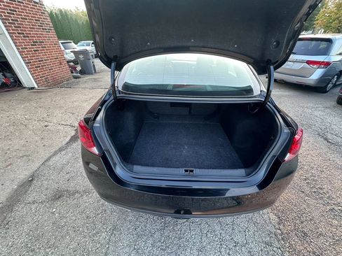 Used 2016 Chrysler 200 S w/ Comfort Group FWD image 13