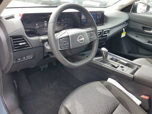 New 2026 Nissan Sentra SV w/ SV Convenience Package FWD image 14