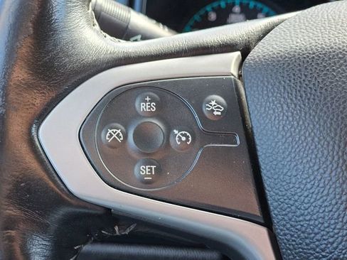 Used 2022 Chevrolet Colorado LT w/ Fleet Safety Package image 16