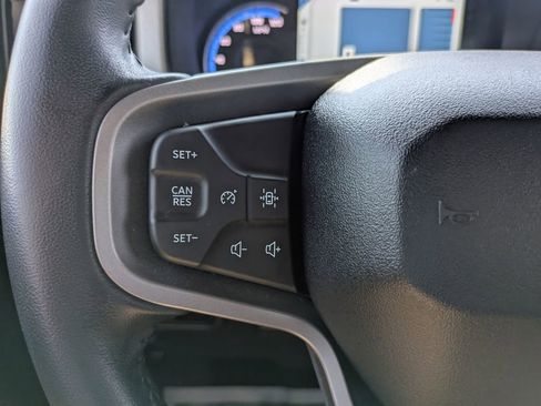 Used 2024 Ford Bronco Outer Banks image 17