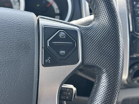 Used 2014 Toyota Tacoma 4x4 Double Cab w/ TRD Sport Package image 23