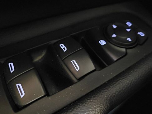 Used 2022 GMC Terrain SLT image 27