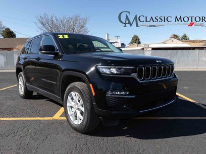 Used 2023 Jeep Grand Cherokee Limited w/ Trailer Tow Prep Group (B)