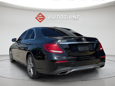Used 2018 Mercedes-Benz E 300 4MATIC image 8
