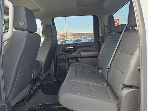 Used 2026 Chevrolet Silverado 2500 Custom w/ Custom Value Package image 4