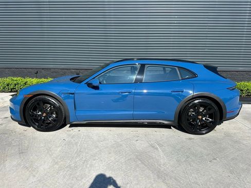 Used 2025 Porsche Taycan 4S image 2