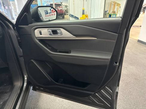 New 2026 Ford Explorer Active AWD/4WD image 41