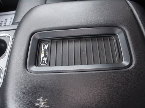 Used 2018 Chevrolet Silverado 1500 High Country AWD/4WD image 23