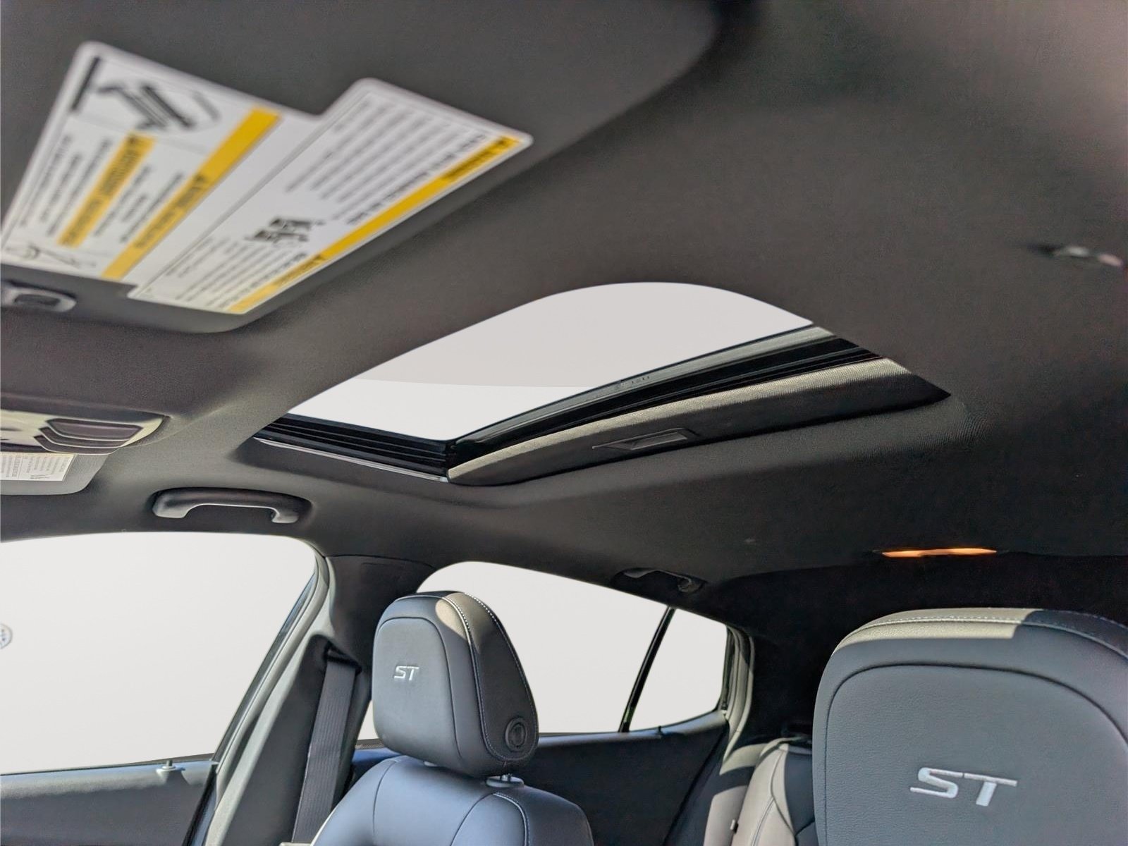 New 2026 Buick Envista Sport Touring w/ Convenience I Package FWD image 26