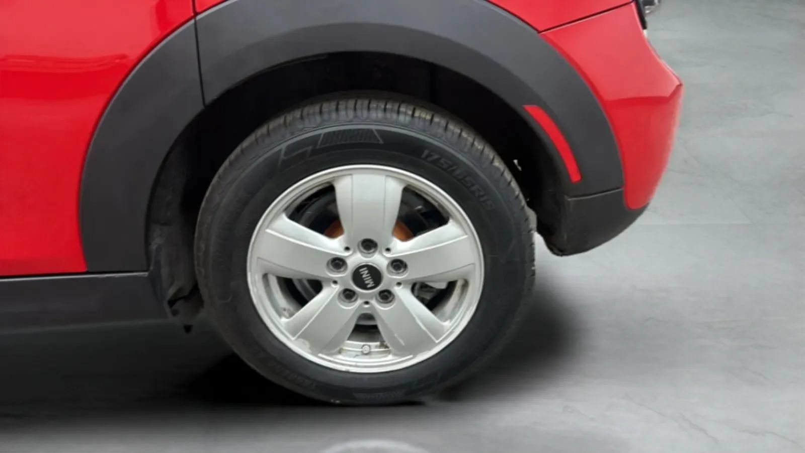Used 2021 MINI Cooper 4-Door Hardtop FWD image 27
