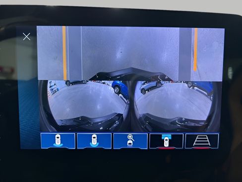 Used 2024 Chevrolet Corvette Stingray Preferred Cpe w/ Z51 Performance Package image 13