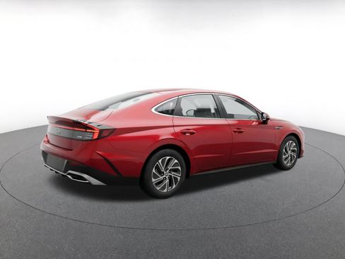 Used 2026 Hyundai Sonata Blue FWD image 9