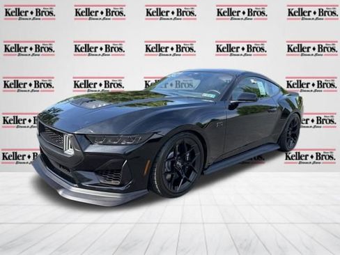 New 2026 Ford Mustang GT Premium w/ GT Performance Package RWD image 3