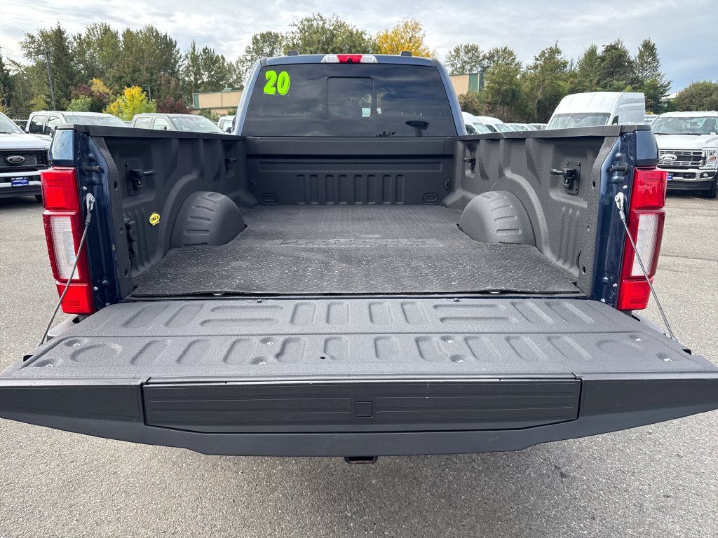 Used 2020 Ford F350 Lariat w/ Lariat Ultimate Package AWD/4WD image 26