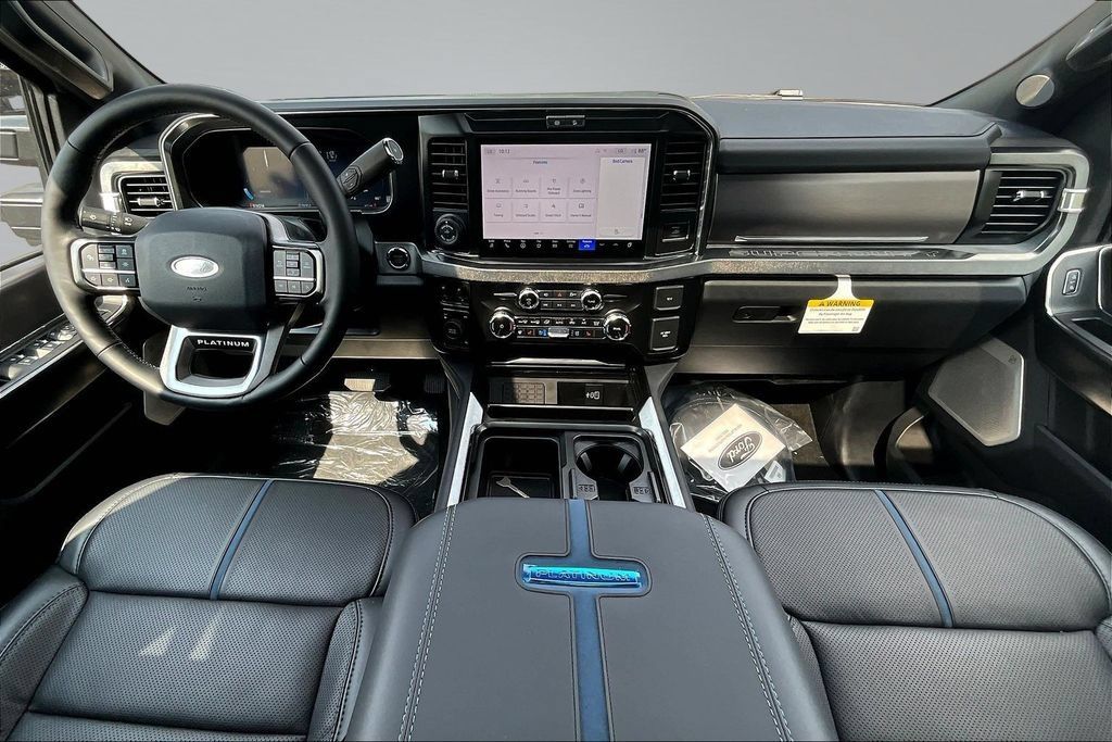 New 2026 Ford F450 Platinum w/ FX4 Off-Road Package AWD/4WD image 5