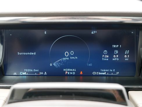 Used 2022 Lincoln Navigator L Reserve w/ Equipment Group 201A image 21