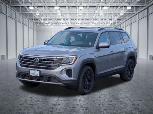 New 2026 Volkswagen Atlas SE image 9