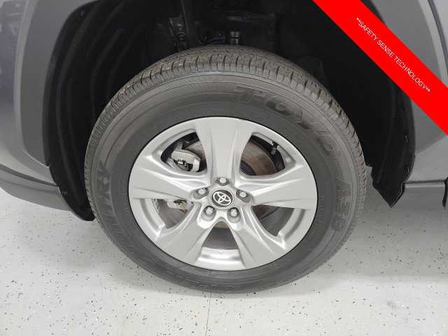 Certified 2025 Toyota RAV4 XLE AWD/4WD image 10