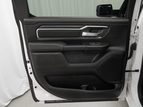 Used 2025 RAM 1500 Big Horn AWD/4WD image 41