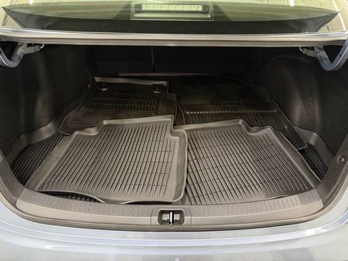 Used 2025 Toyota Corolla SE AWD/4WD image 6