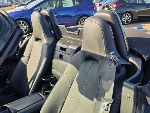 Used 2021 MAZDA MX-5 Miata Grand Touring image 18