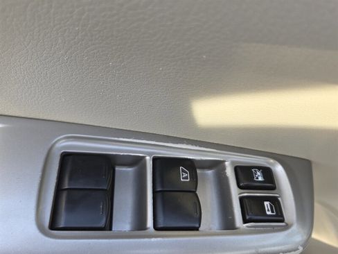 Used 2008 Subaru Impreza 2.5i image 25