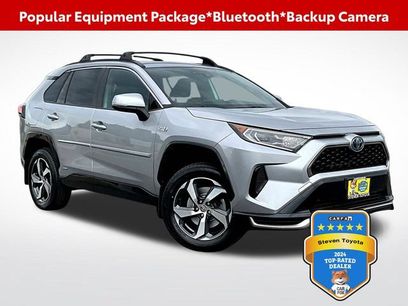 Used 2021 Toyota RAV4 SE w/ Weather & Moonroof Package
