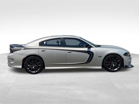 Used 2023 Dodge Charger R/T w/ Plus Group RWD image 8