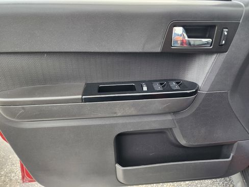 Used 2012 Ford Escape Limited FWD image 20