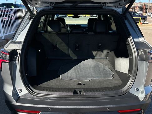 Used 2025 Chevrolet Equinox RS w/ Safety and Technology Package image 22