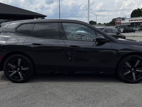 Used 2024 BMW iX xDrive50 w/ Premium Package AWD/4WD image 82