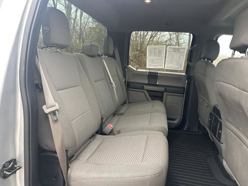 Used 2016 Ford F150 XLT image 24