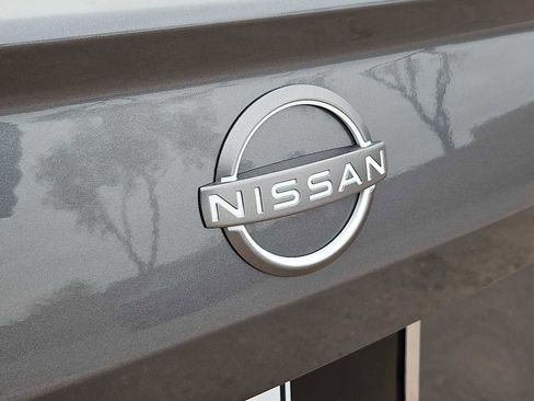 Used 2024 Nissan Altima 2.5 SV image 11