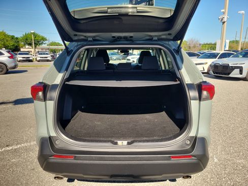 Used 2019 Toyota RAV4 XLE image 33