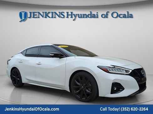 Used 2023 Nissan Maxima SR w/ Sport Mat Group image 1