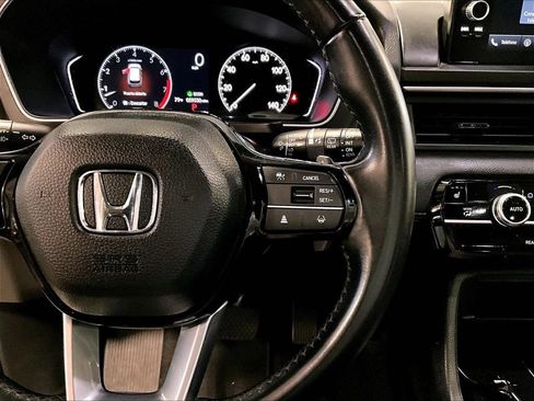 Used 2025 Honda Pilot EX-L image 25