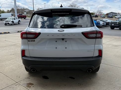 Used 2025 Ford Escape ST-Line Select AWD/4WD image 6