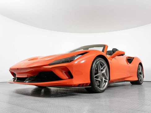 Certified 2021 Ferrari F8 Tributo RWD image 17