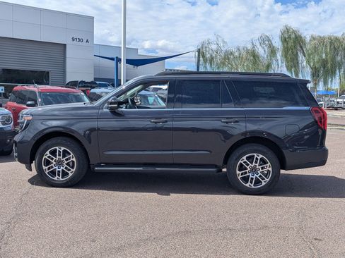 New 2026 Ford Expedition Active image 32