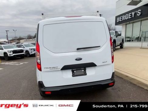 Used 2019 Ford Transit Connect XLT image 8