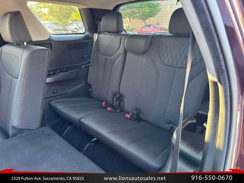 Used 2020 Hyundai Palisade SE FWD image 16