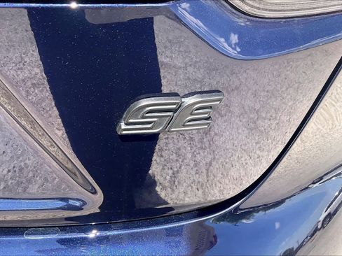 Used 2026 Toyota Corolla SE image 10